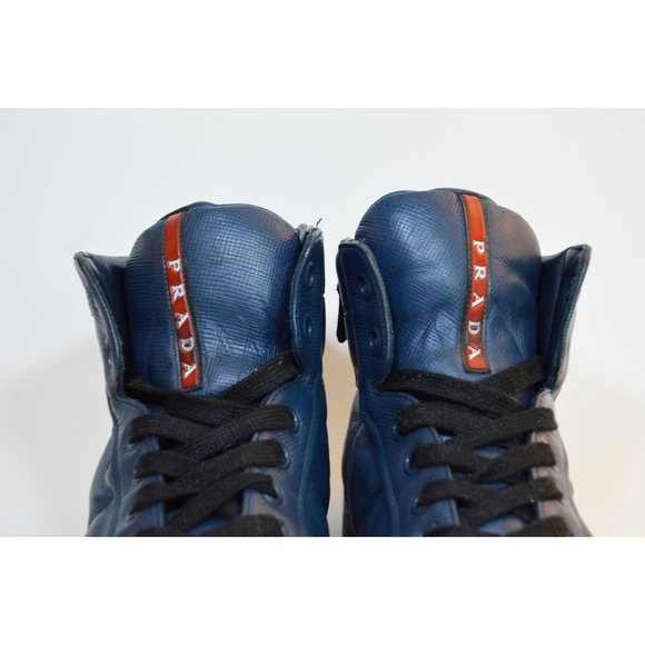 1980s vintage Prada Men's 7.5 hightop leather sneakers - Picture 6 of 9
